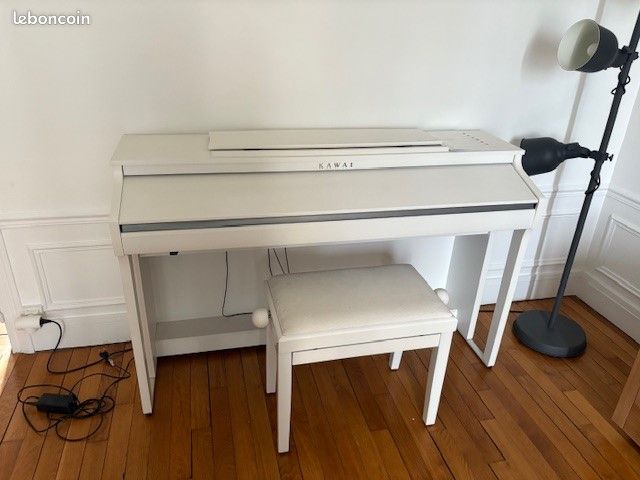 Piano Numérique Kawai CA48 WH Blanc – Parfait État – 900 (image 1)
