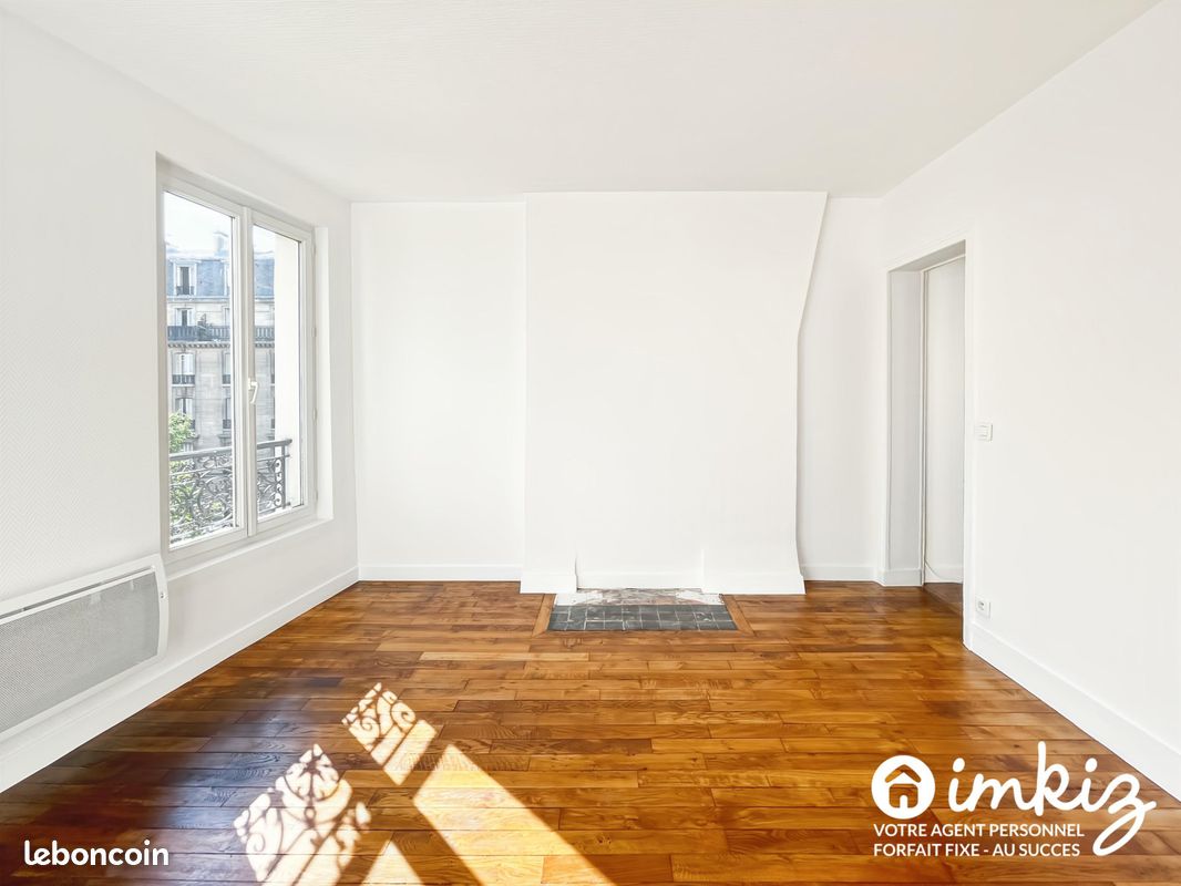 Appartement 2 pièces 28 m² · à Clichy · 28 m² · 219 750 €
