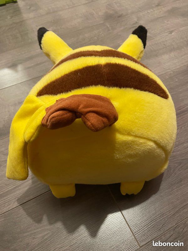 Peluche Pikachu (image 3)