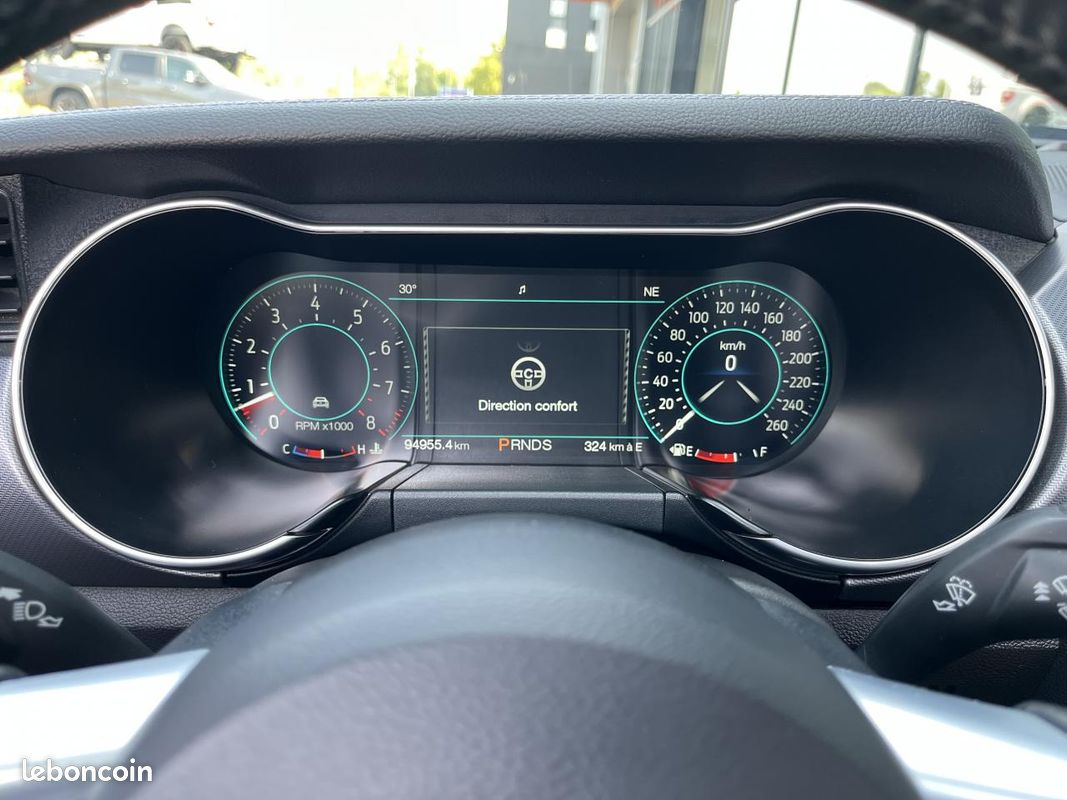 FORD MUSTANG GT CABRIOLET V8 5.0L BVA10 - Pas de Malus (image 27)