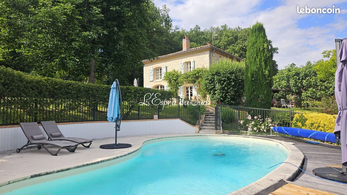 Maison 9 pièces 251 m² · à Gaillac · 251 m² · 675 000 €