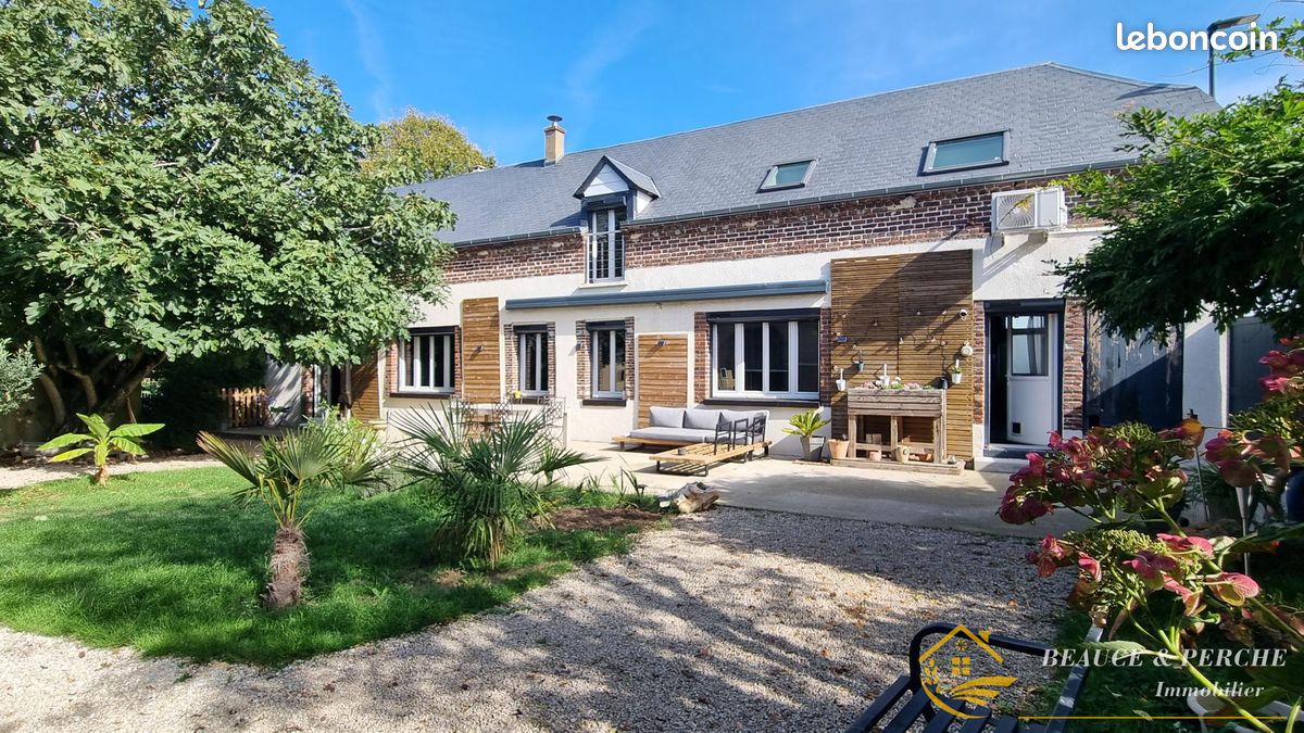 Maison 5 pièces 149 m² · à Illiers-Combray · 149 m² · 271 700 €