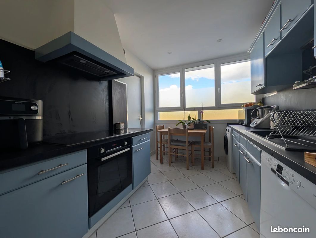 Appartement 2 pièces 51 m² · aux Clayes-sous-Bois · 51 m² · 157 500 €