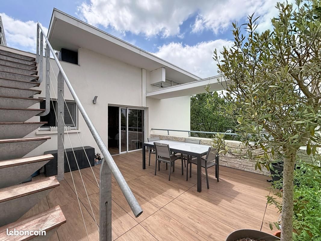 Appartement 3 pièces 75 m² · à La Rochelle · 75 m² · 577 500 €