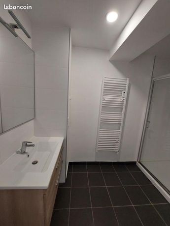 Appartement a louer suresnes - 2 pièce(s) - 38 m2 - Surfyn