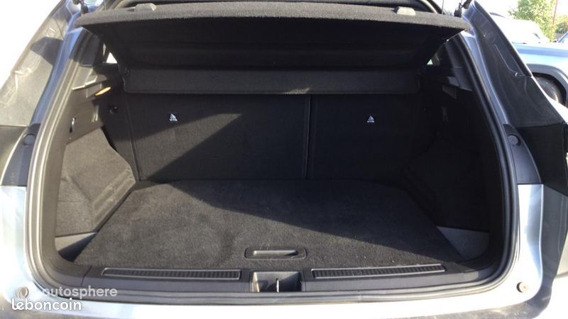 Renault Austral 1.2 E-Tech full hybrid 200ch Evolution - 25 (image 14)