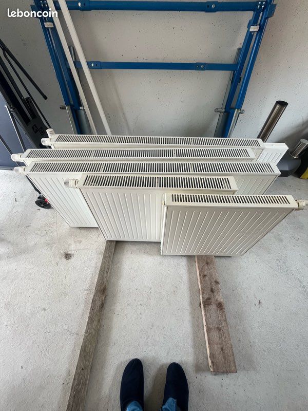 Lot de 6 radiateurs à eau (image 1)