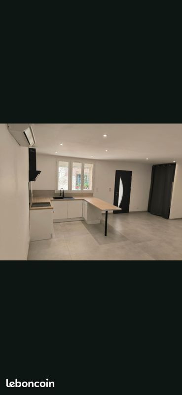 Maison 3 pièces 75 m² · à Uchaud · 75 m² · 170 000 €