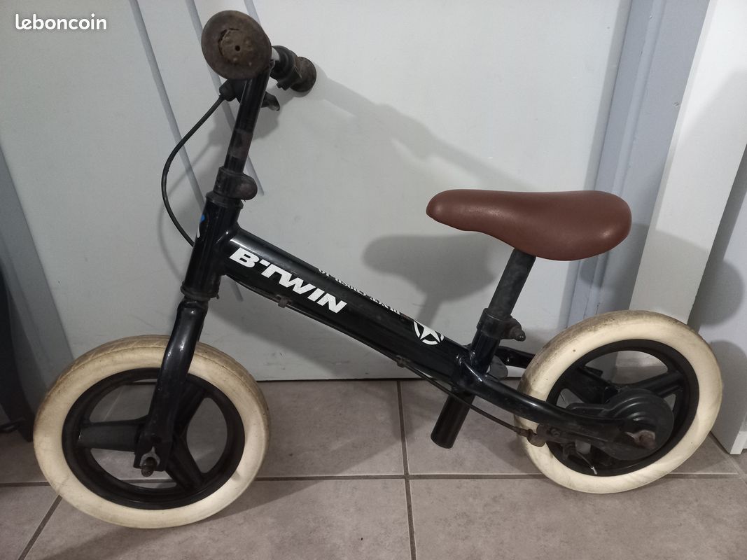 Kids Draisienne B Twin Noire Draisienne Noir Avec Frein Btwin