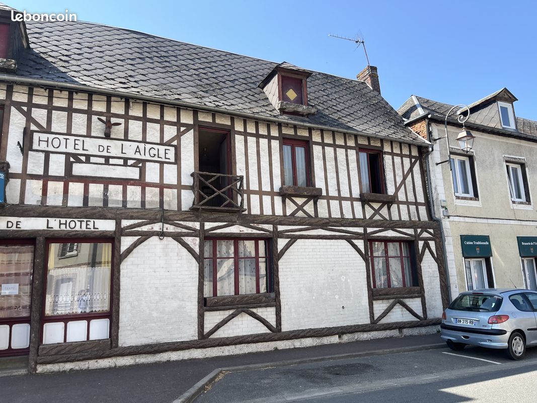 Immeuble 232 m² · à Grandcourt · 232 m² · 186 000 €