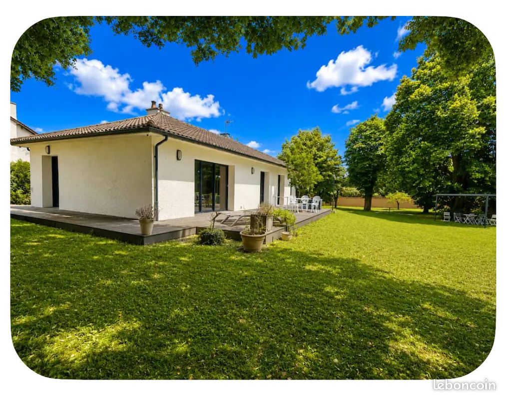 Maison 5 pièces 180 m² · à Chasseneuil-du-Poitou · 180 m² · 455 000 €