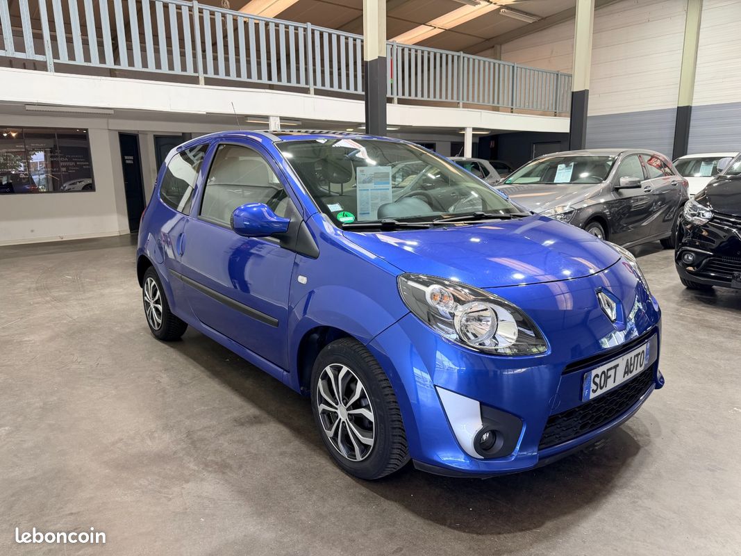 Renault TWINGO II Expression (image 3)