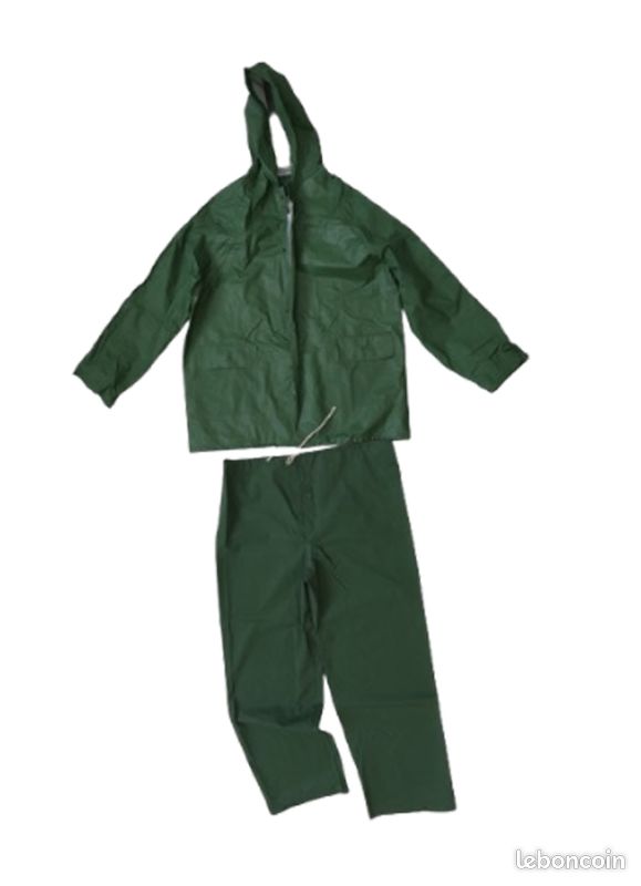 Veste avec capuche et pantalon de pluie pour la chasse et/ou la