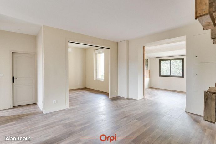 Maison 5 pièces 199 m² — 14