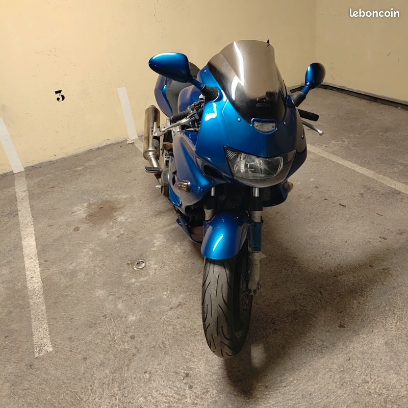 Honda 1000 VTR firestorm (image 1)