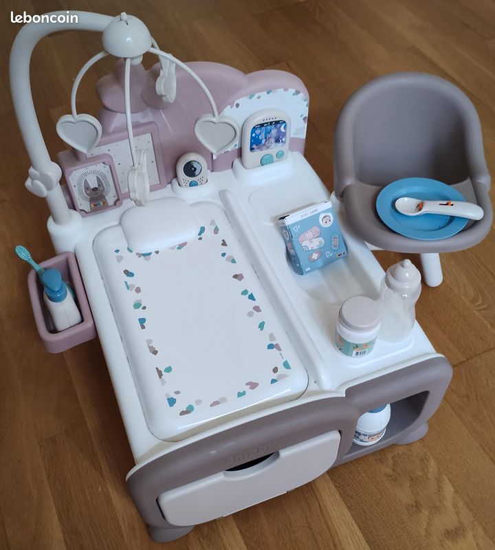 Smoby Baby Nurse – Nurserie Cocoon Avec Espace Soin, Nuit & Repas – 20+ Accessoires – Pour Poupon Jusqu’à 42 Cm – Dès 3 Ans – Fabriqué En France