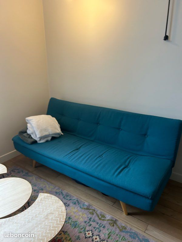 Vends canapé-lit bleu canard 3 places Maisons du Monde (image 2)