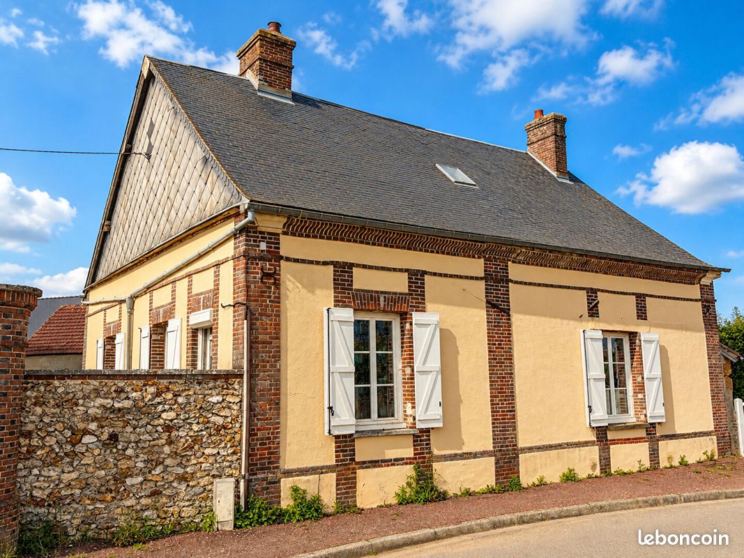 Maison 4 pièces 91 m² · à Grossoeuvre · 91 m² · 229 000 €