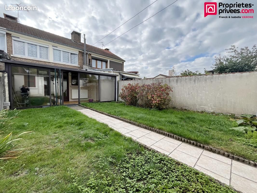 Maison 5 pièces 105 m² · à Pérenchies · 105 m² · 235 750 €