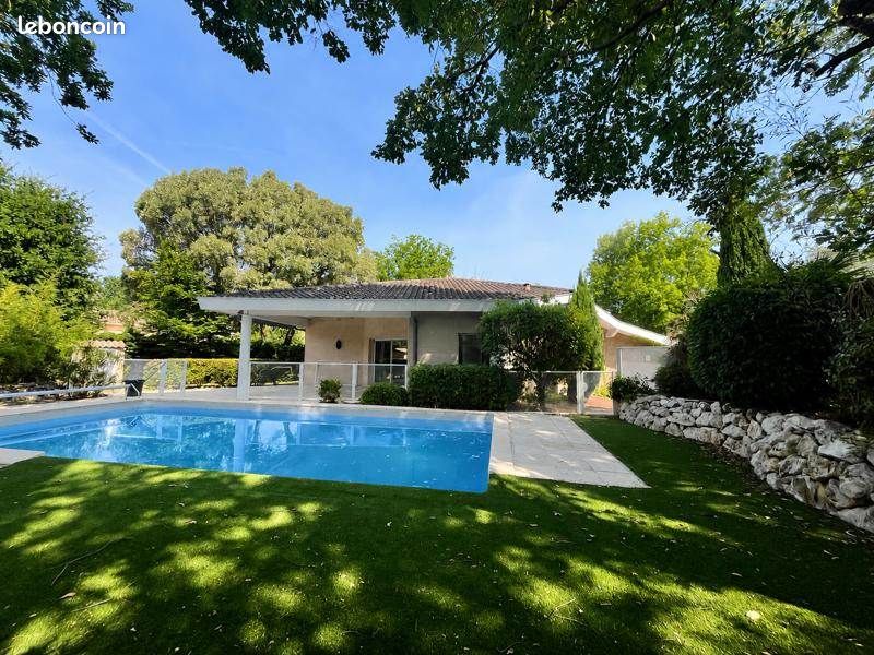 Maison 6 pièces 196 m² · à Seilh · 196 m² · 628 200 €