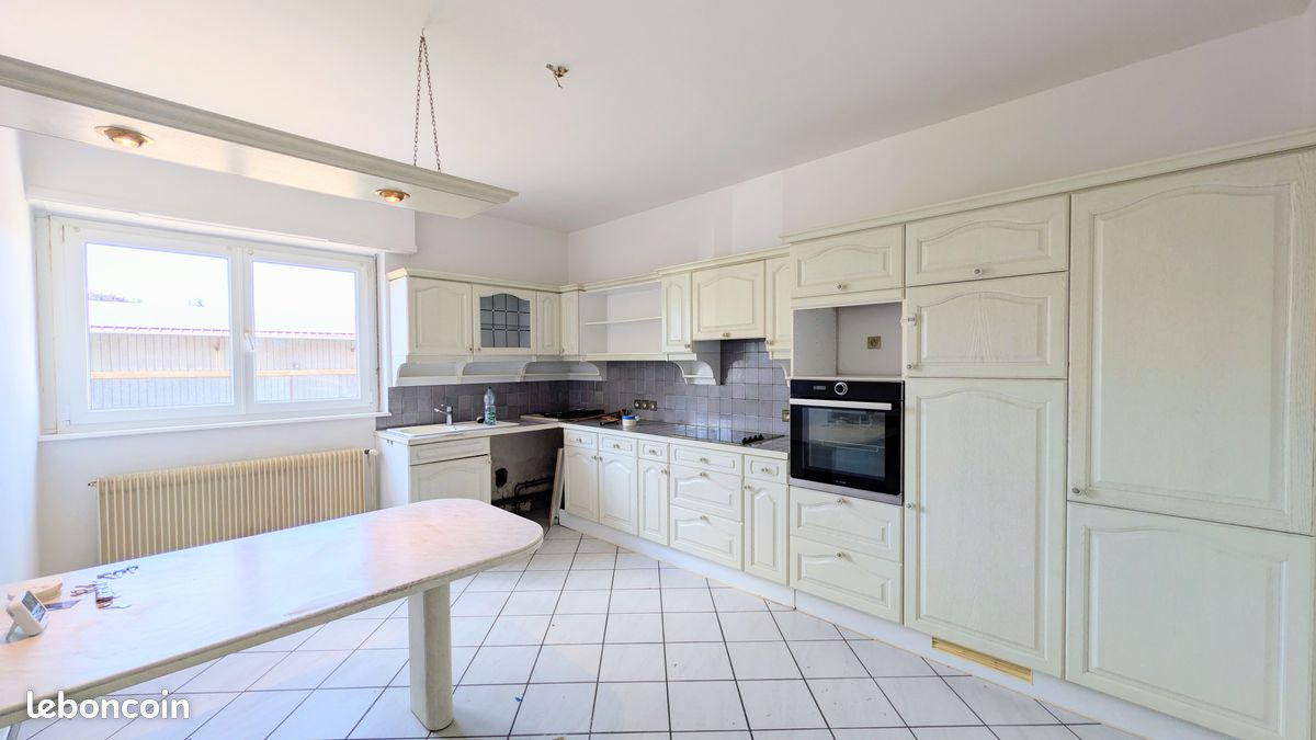 Appartement 2 pièces 90 m² · à Hipsheim · 90 m² · 800 €/mois