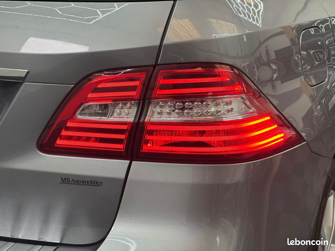 MERCEDES CLASSE ML 350 CDI V6 258ch BLUETEC FASCINATION FULL 4MATIC 7G-TRONIC GARANTIE 12 MOIS 🇨🇵 (image 17)