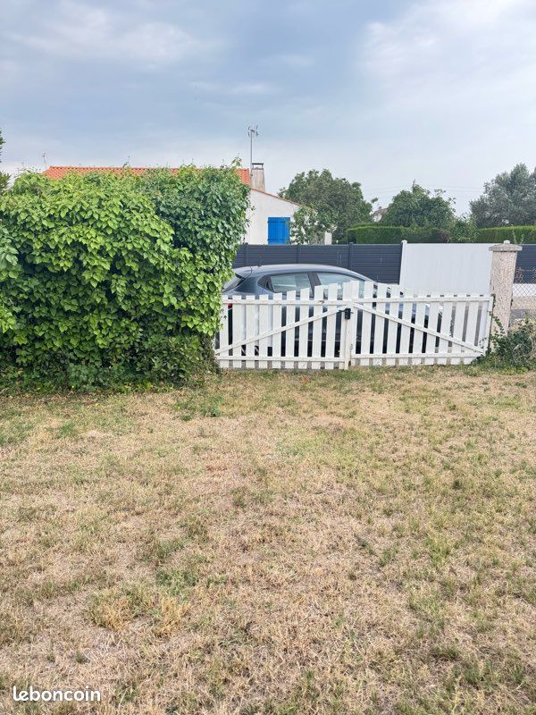 Terrain 917m · à Vaux-sur-Mer · 340 000 €
