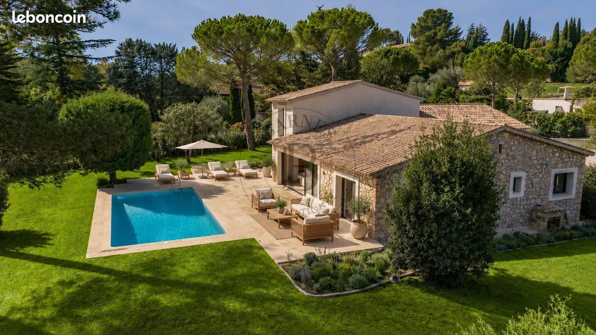 Maison 7 pièces 248 m² · à Mougins · 248 m² · 3 350 000 €