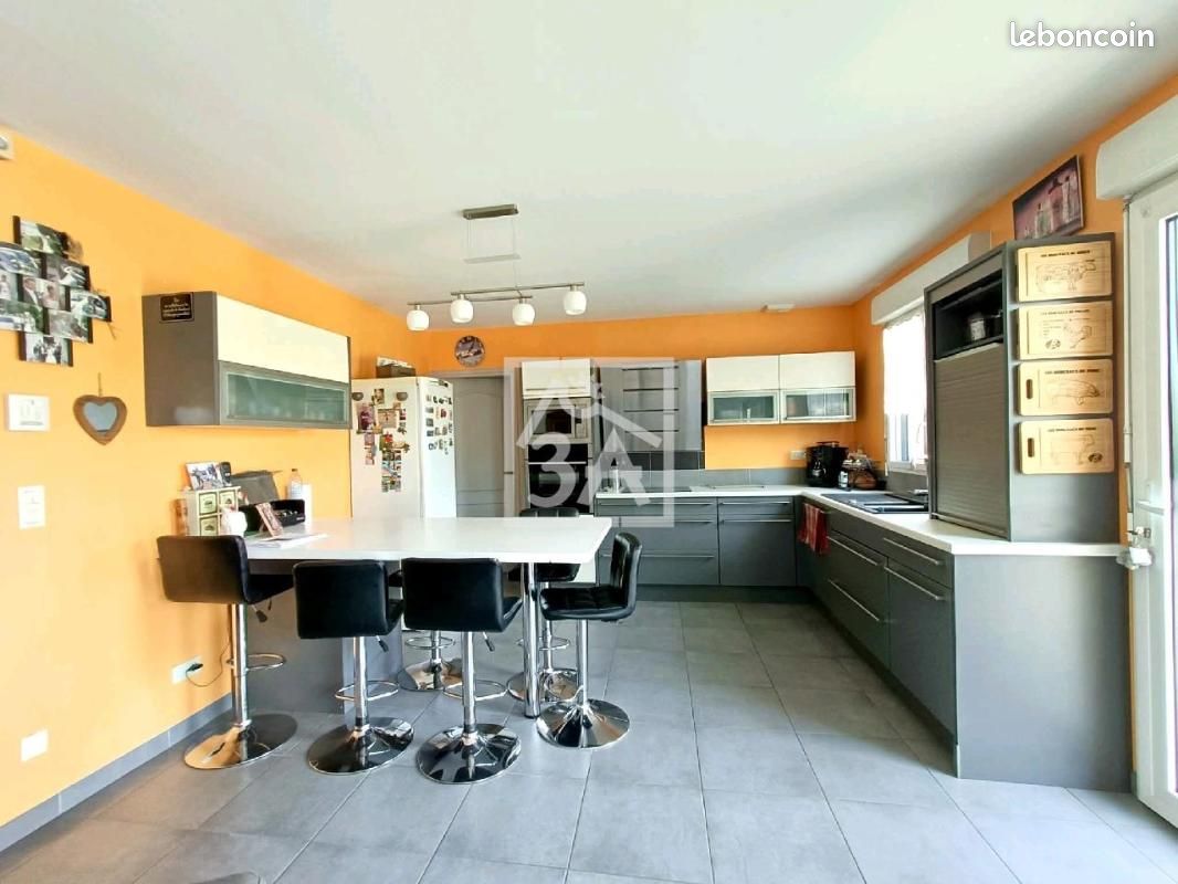 Maison 6 pièces 117 m² · à Mazingarbe · 117 m² · 300 000 €