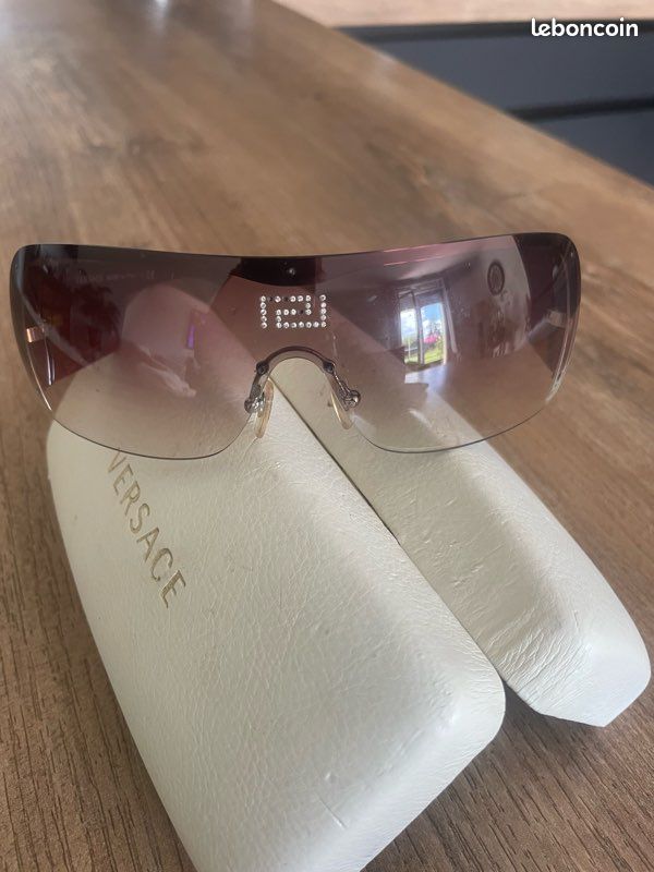 Lunettes solaires Versace (image 3)