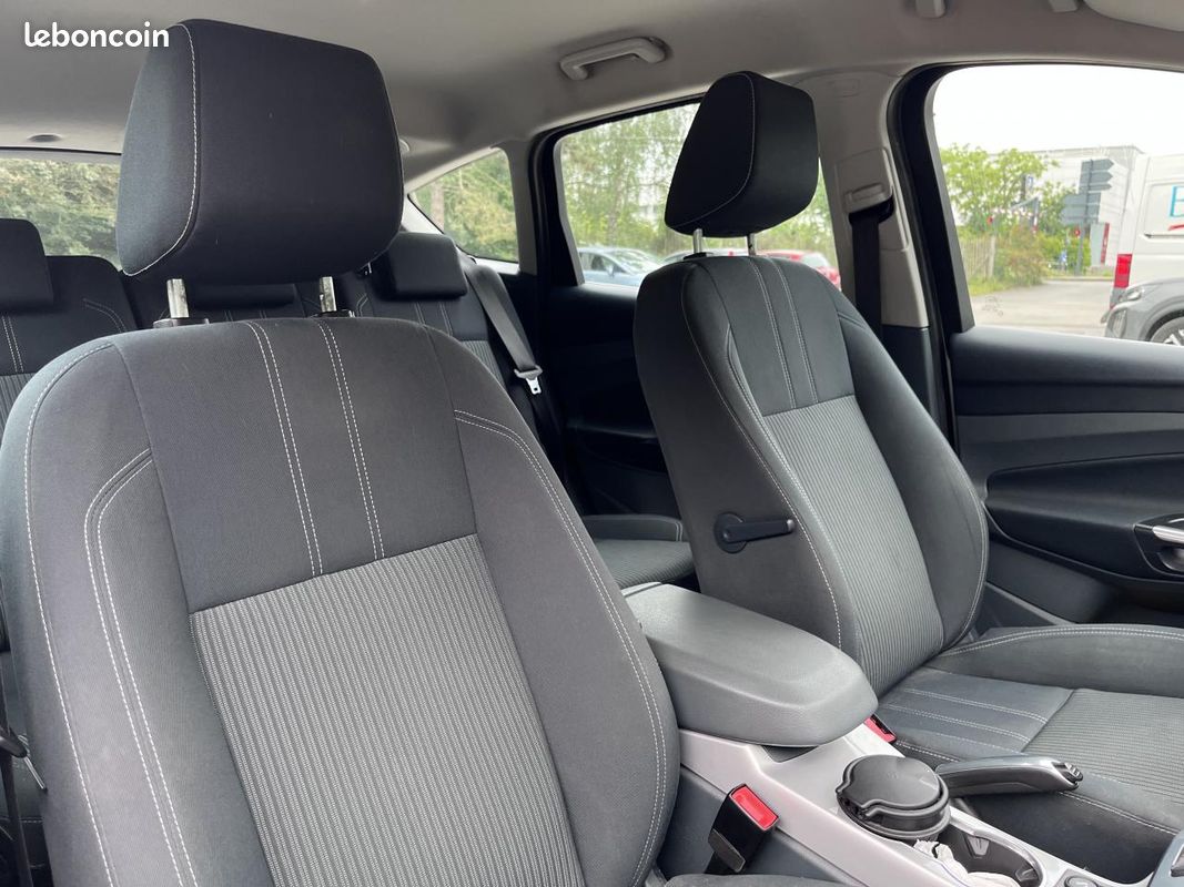 FORD C-MAX 2.0 TDCi FAP - 140 - Titanium (image 18)