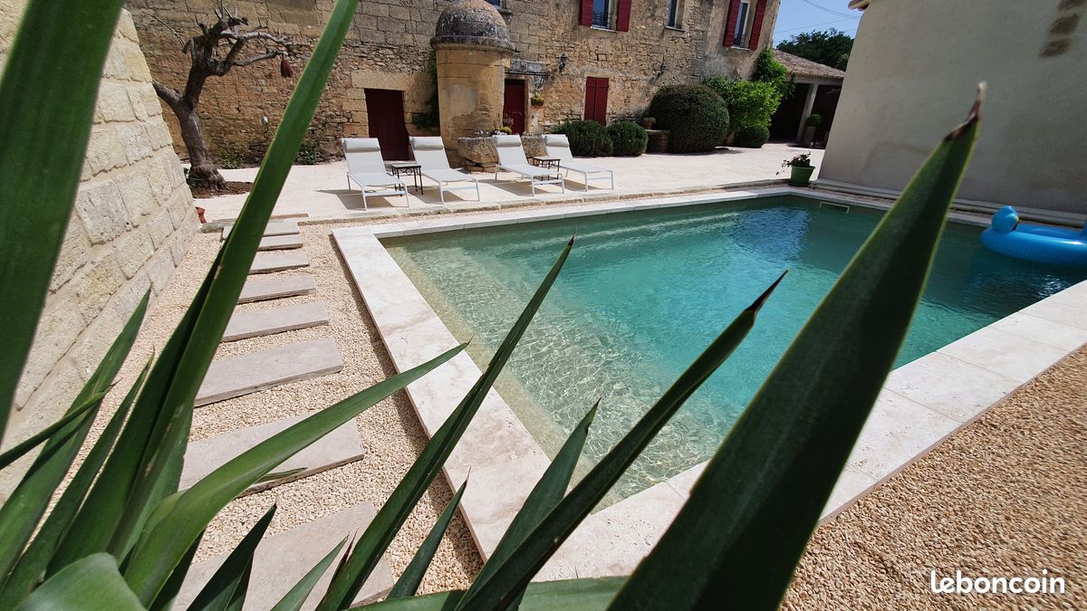 Location Mas avec piscine privée 2-4-6 personnes, Uzès/Pont du Gard ...