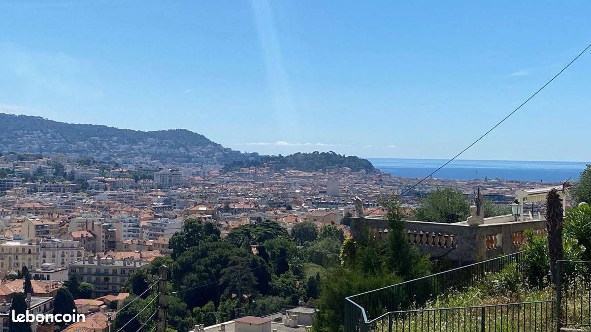 Appartement 1 pièce 31 m² · à Nice · 31 m² · 165 000 €