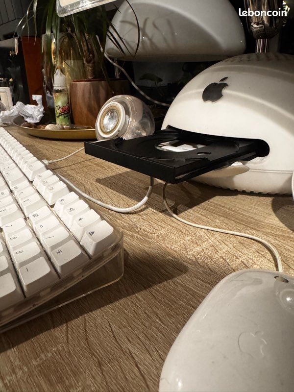 IMac g4 tournesol 17 pouces (image 2)