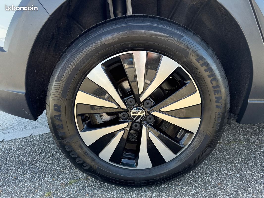 VOLKSWAGEN Taigo 1.0 TSI 110 DSG7 Life (image 17)