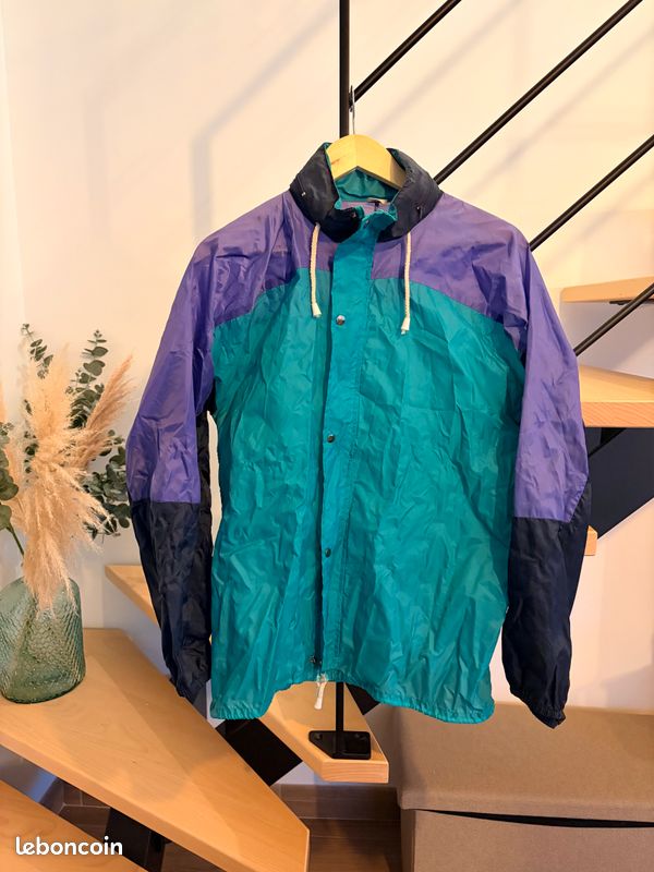 Coupe-vent imperméable vert et violet – Taille 3 (image 1)