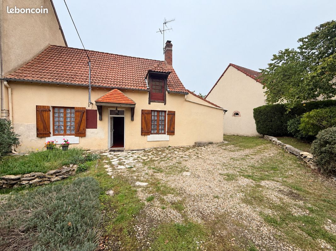 Maison 3 pièces 59 m² · à Vierzon · 58,5 m² · 75 000 €