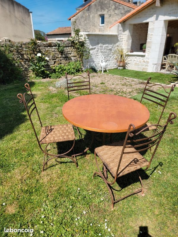 Salon de jardin (image 1)