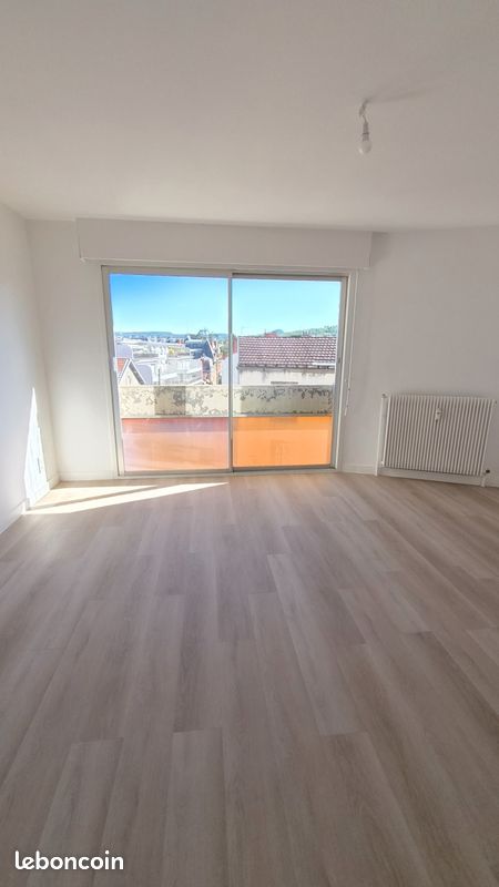 Appartement 1 pièce 27 m² · à Chamalières · 27 m² · 540 €/mois