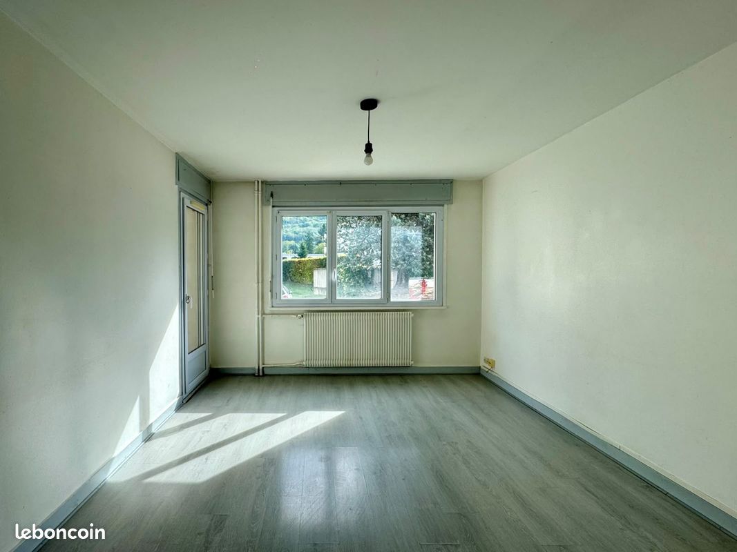 Appartement 4 pièces 70 m² · à Challes-les-Eaux · 70 m² · 165 000 €