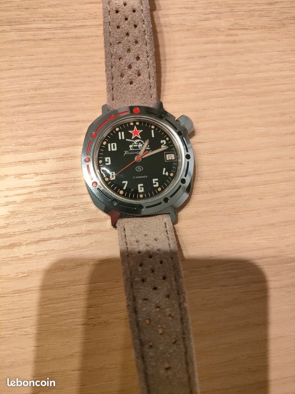 Montre Vostok mécanique (image 4)