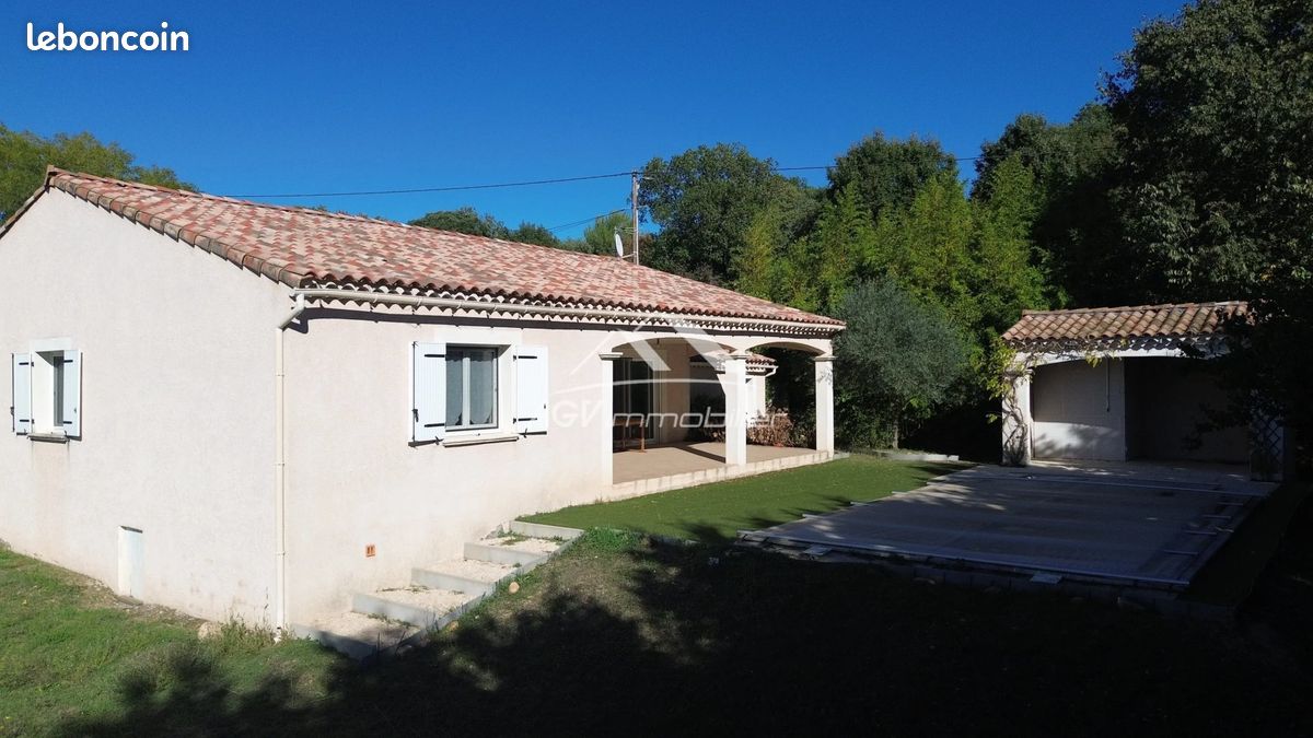 Maison 5 pièces 120 m² · à Brouzet-lès-Alès · 120 m² · 299 000 €