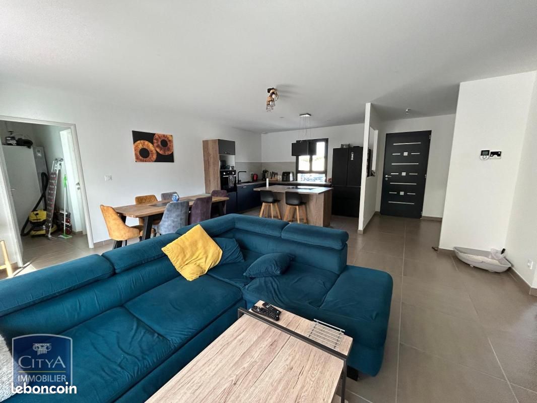 Maison 4 pièces 101 m² · à Breuil-Magné · 101 m² · 1 550 €/mois