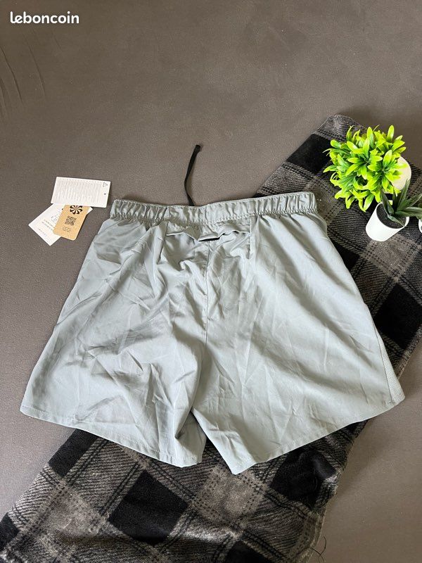 Short running Nike Gris (image 3)