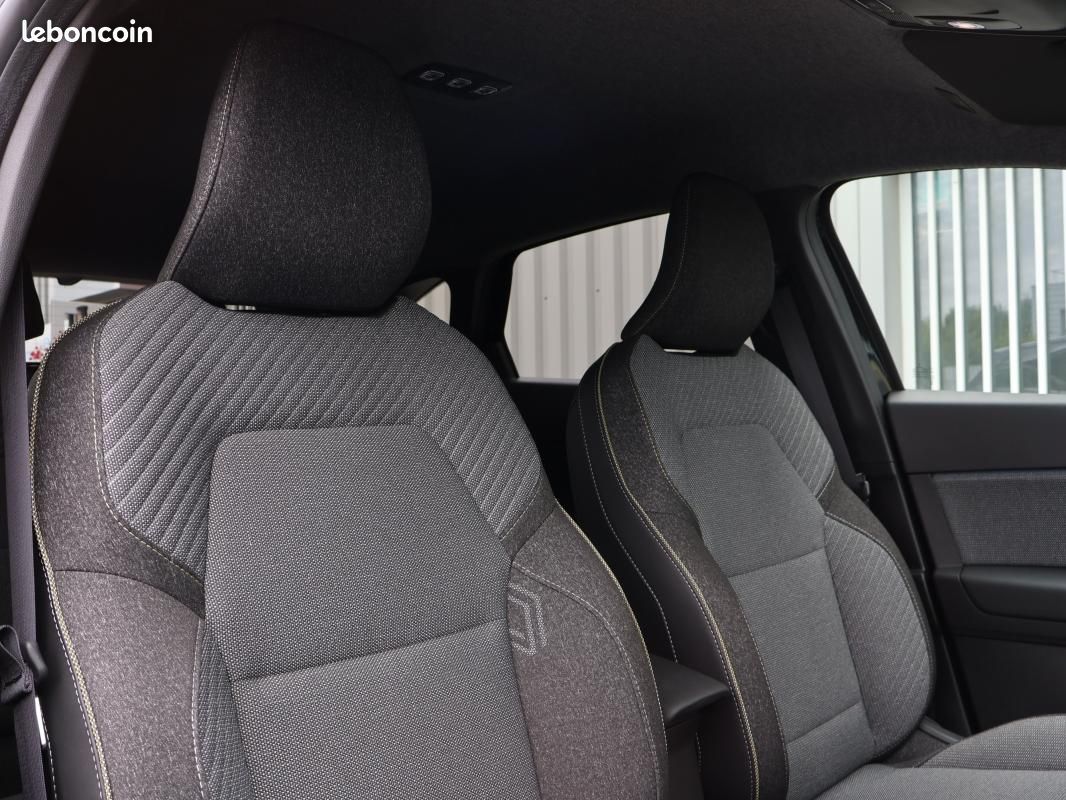 Renault Captur TCe 90 Techno (image 7)