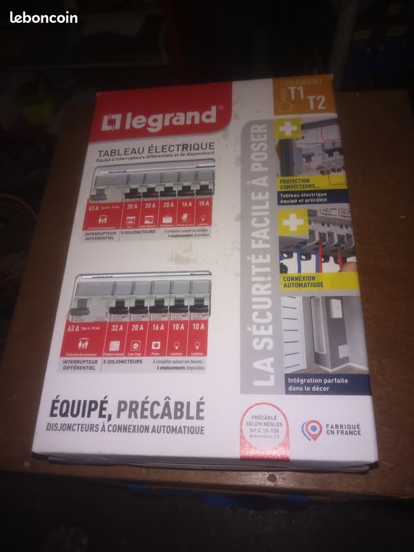 Tableau electrique legrand neuf 2 rangé (image 1)