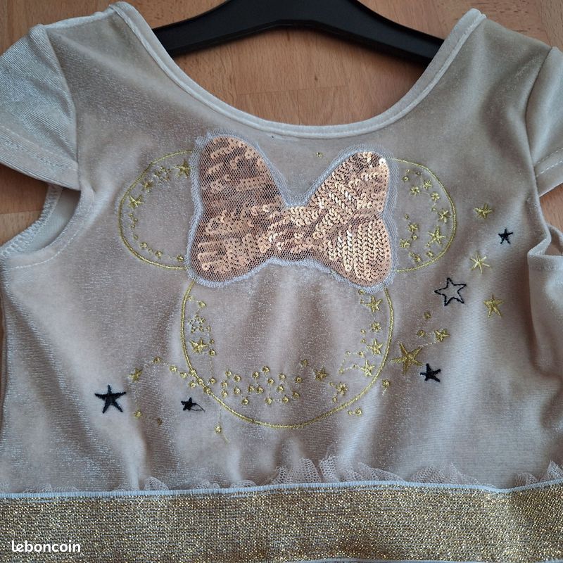 Robe Minnie Disney en velours et tuile 6 ans (image 2)