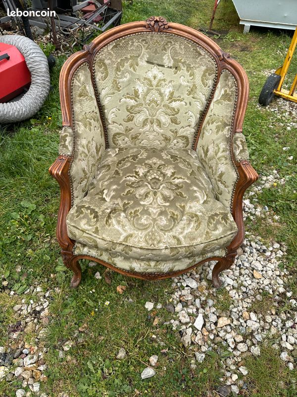 Paire d’anciens fauteuils Louis (image 2)