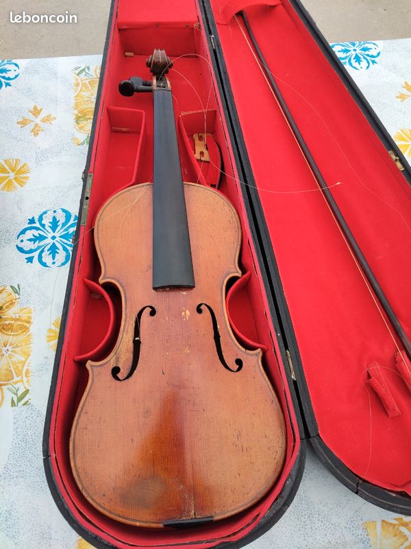 Violon 4/4 ancien à restaurer (image 9)