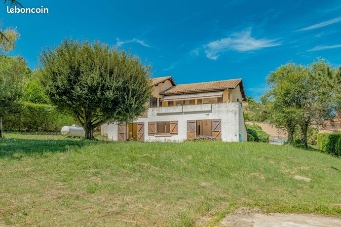 Maison 6 pièces 207 m²